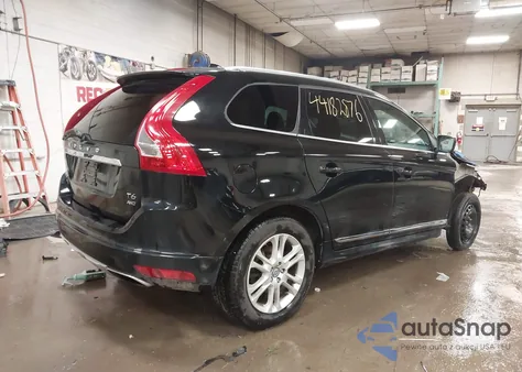 2015 Volvo Xc60 T6 Premier Plus from USA, damaged, VIN YV4902RC6F2565914